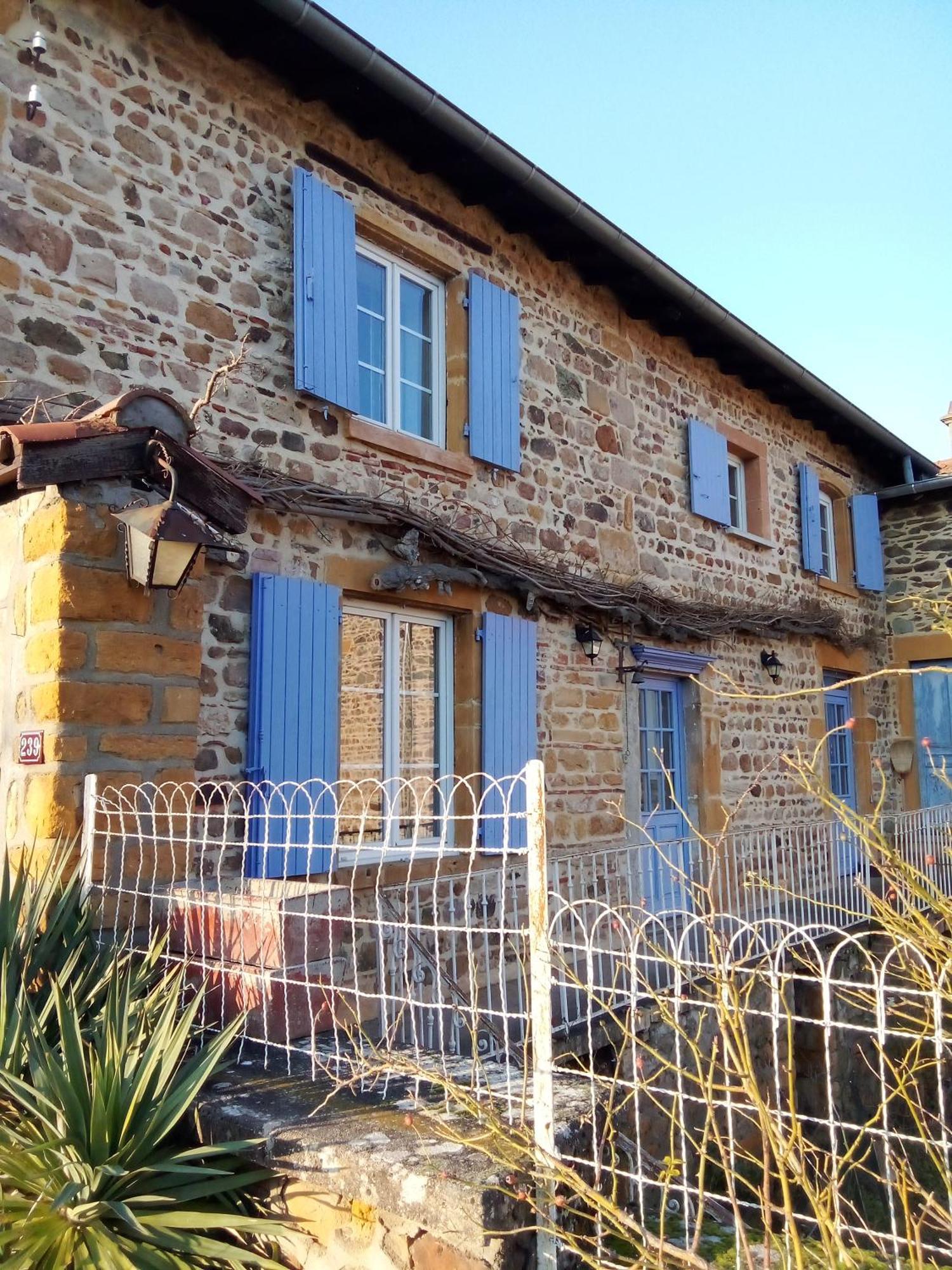Chez Steph Lägenhet Saint-Germain-Nuelles Exteriör bild